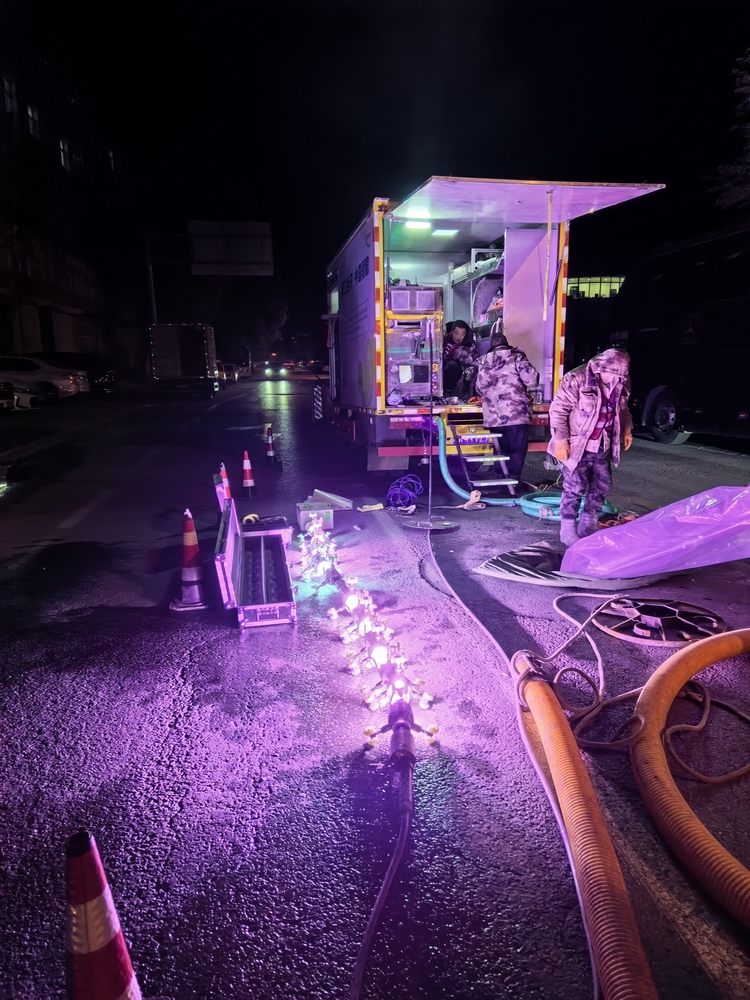 吉木萨尔管道非开挖修复